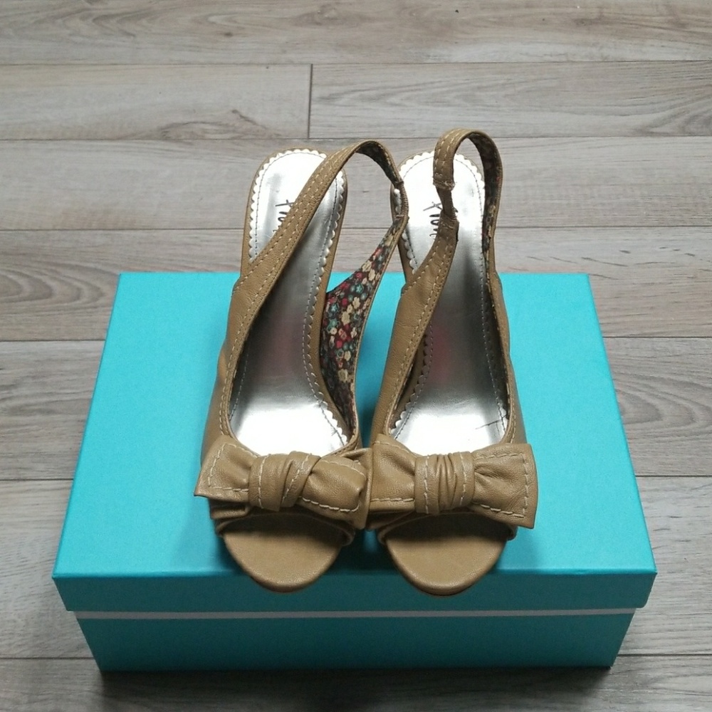FIONI shoes
